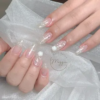 ネイル Maggie Nail🦩のネイルデザイン