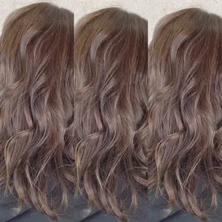 ロング カラー 福森 みずきのヘアスタイル