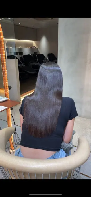 ロング 髪質改善サロン R'EEL 銀座所属・💙りさこ巻ける縮毛 矯正💙レイヤー💙のヘアスタイル