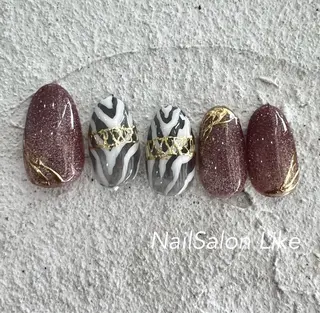 ネイル Likeモデル 募集中のネイルデザイン