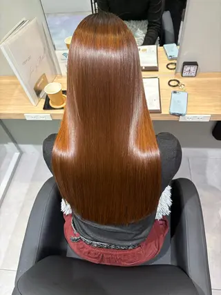 セミロング 𝗕𝗼𝗻𝗵𝗲𝘂𝗿西梅田所属・ノンダメージ® 稲垣  いおりのヘアスタイル