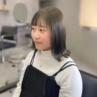 ミディアム カラー Rui/透明感カラー 暖色/レイヤーカットのヘアスタイル