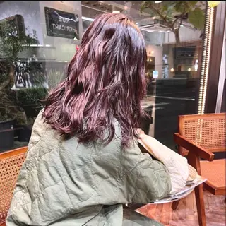 ミディアム カラー ブリーチなしWカラー レイヤー/KOHNOのヘアスタイル