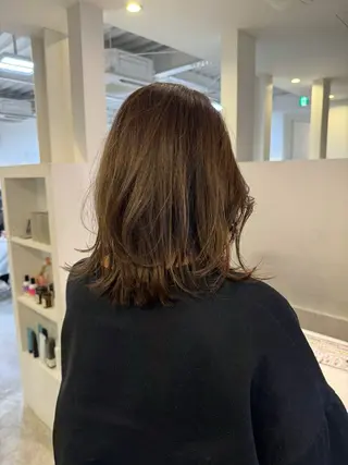 ミディアム 長田 唯のヘアスタイル