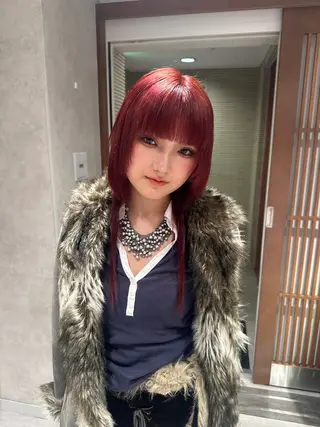 カラー ハイトーン🫀 デザイン🪐yumeのヘアスタイル