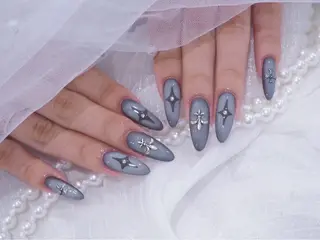 セミロング 中道 彩花のネイルデザイン