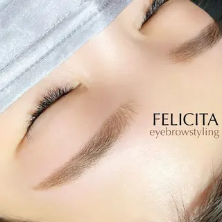 アイブロウ 大浦 有紀子の眉毛・アイブロウイメージ