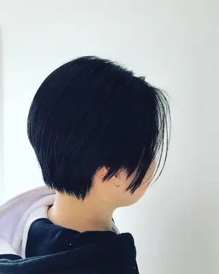 ショート 🔹TOMO🔹 圧倒的経験値🔹のヘアスタイル