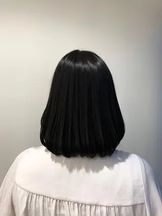 ミディアム カラー 壽真央 /ブリーチカラーのヘアスタイル