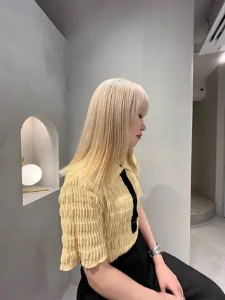 ミディアム ハイトーン/ ボブ 中村麟のヘアスタイル