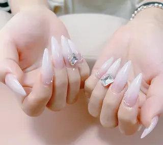 ネイル Floria KANAのネイルデザイン