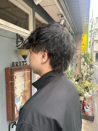 ショート パーマ メンズ 清水千優/パーマ/透 明感カラー/メンズのヘアスタイル