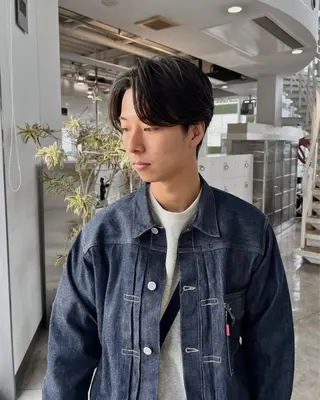 ショート メンズ yui/色気カラー /コテ巻き風パーマのヘアスタイル