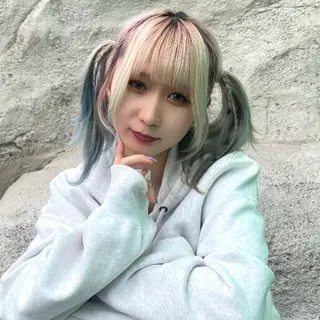 ミディアム カラー ヘアアレンジ ★デザインカラー ハイトーン ももか★のヘアスタイル