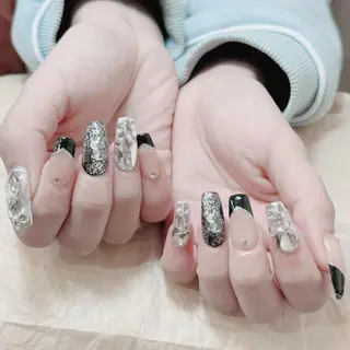 ネイル DEMAIN- 🌹のネイルデザイン