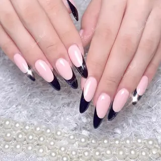 ネイル Niiy 🍫のネイルデザイン