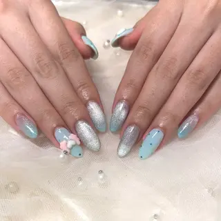 ネイル 長瀬 瑠霞のネイルデザイン