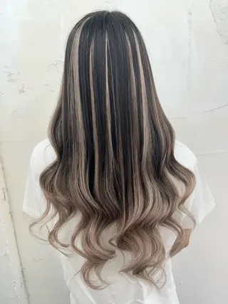 ロング カラー alpha. カラーエクステ下妻のヘアスタイル