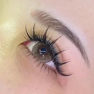 マツエク・マツパ TRUE LA NAIL.byChloe所属・TRUE LA NAIL.のネイルデザイン