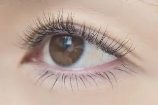 マツエク・マツパ lash-me所属・恩田 美波のマツエク・マツパデザイン