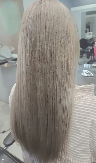 カラー ロング ⭐SOURCE塚口⭐ 　吉武　宙のヘアスタイル