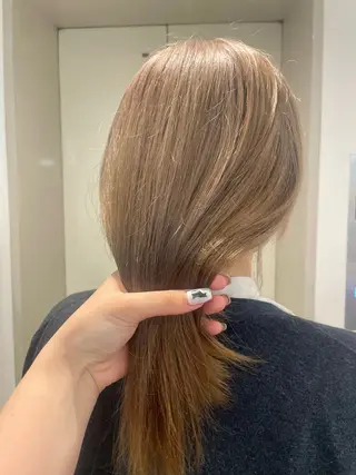 セミロング カラー ヘアアレンジ 🎀ダブルカラーレイ ヤーyuuri🎀のヘアスタイル