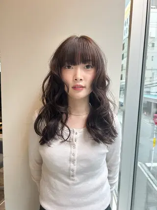 セミロング カラー hinano ヒナノのヘアスタイル