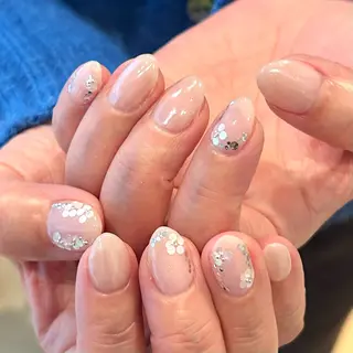 ネイル misaki🎀 coffret.のネイルデザイン