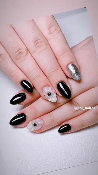 ネイル JINI NAIL所属・ジニ ネイルのネイルデザイン