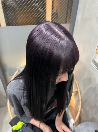 ロング maya レイヤーカットのヘアスタイル