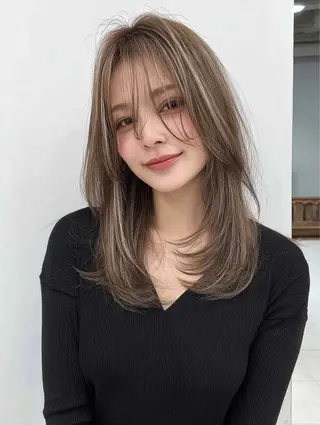 ミディアム trinity 本厚木のヘアスタイル