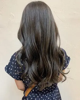 ロング カラー luve heart's And Be minamisemba所属・脇坂 佳世の眉毛・アイブロウイメージ