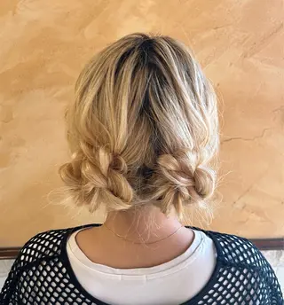 セミロング ヘアアレンジ ブリーチなしベージュ /ヘアセット/ミユのヘアスタイル