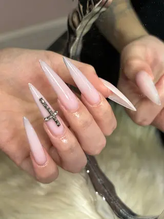 ネイル Dark honey スカルプ専門原宿店のネイルデザイン