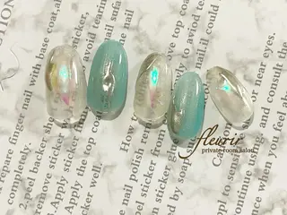 ネイル フルリール 【プライベートサロンのネイルデザイン