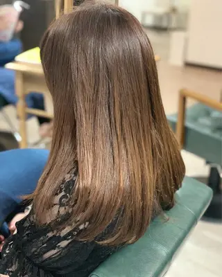 ロング カラー 碓井 美雪のヘアスタイル