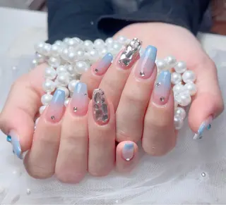 ネイル M🌷nail 長さだし専門店のネイルデザイン