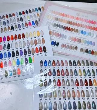 ネイル 高島 夏海のネイルデザイン