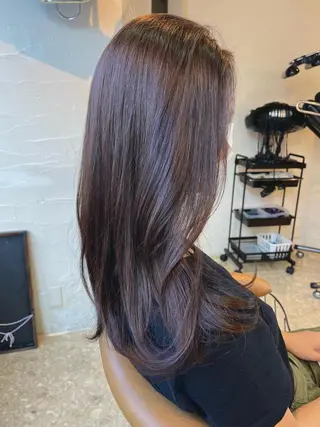 セミロング カラー うしだ かおるのヘアスタイル