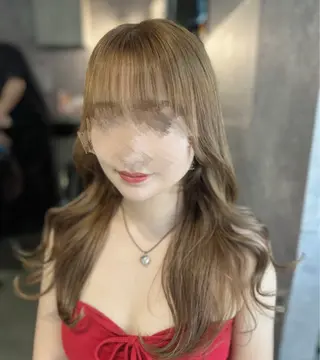 セミロング カラー Hina🐣 elubylovisのヘアスタイル