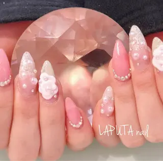 ネイル LAPUTA nailのネイルデザイン