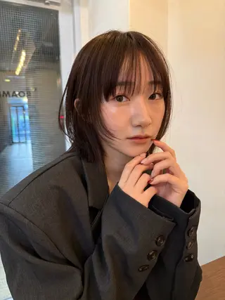 ミディアム カラー ‎♡アヤメ/レイヤー ボブ♡渋谷のヘアスタイル