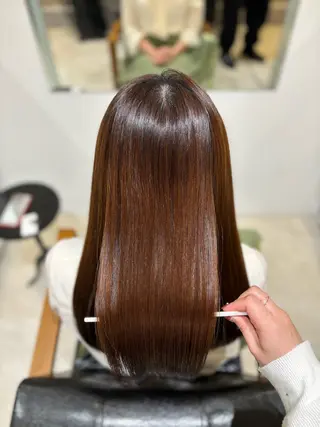 ロング Matilda所属・Mo Moのヘアスタイル