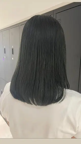 ミディアム カラー 暗髪カラー🫐パーマ おくだりんかのヘアスタイル