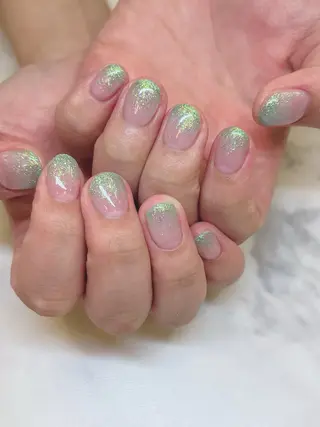 ネイル 渡邉 真衣のネイルデザイン