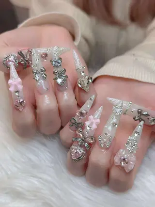 ネイル NIE MoMoのネイルデザイン