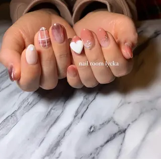 ネイル ﾈｲﾙﾙｰﾑﾘｯｶ 𝐦𝐚𝐲𝐮のネイルデザイン