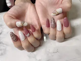 ミディアム ネイル 《LB》ラブリエ Nail&eyeのマツエク・マツパデザイン