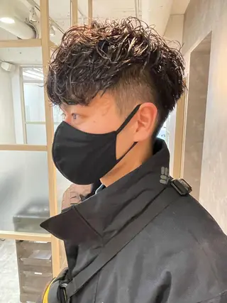 ショート パーマ 渋谷 メンズ 木下 仁来のヘアスタイル