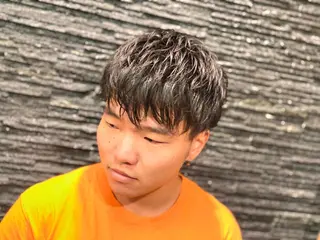 ミディアム メンズ HIRO GINZA 池袋東口店所属・林田 龍明のヘアスタイル